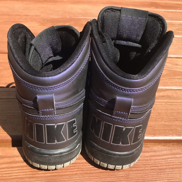 Nike sneakers - Picture 2 of 3